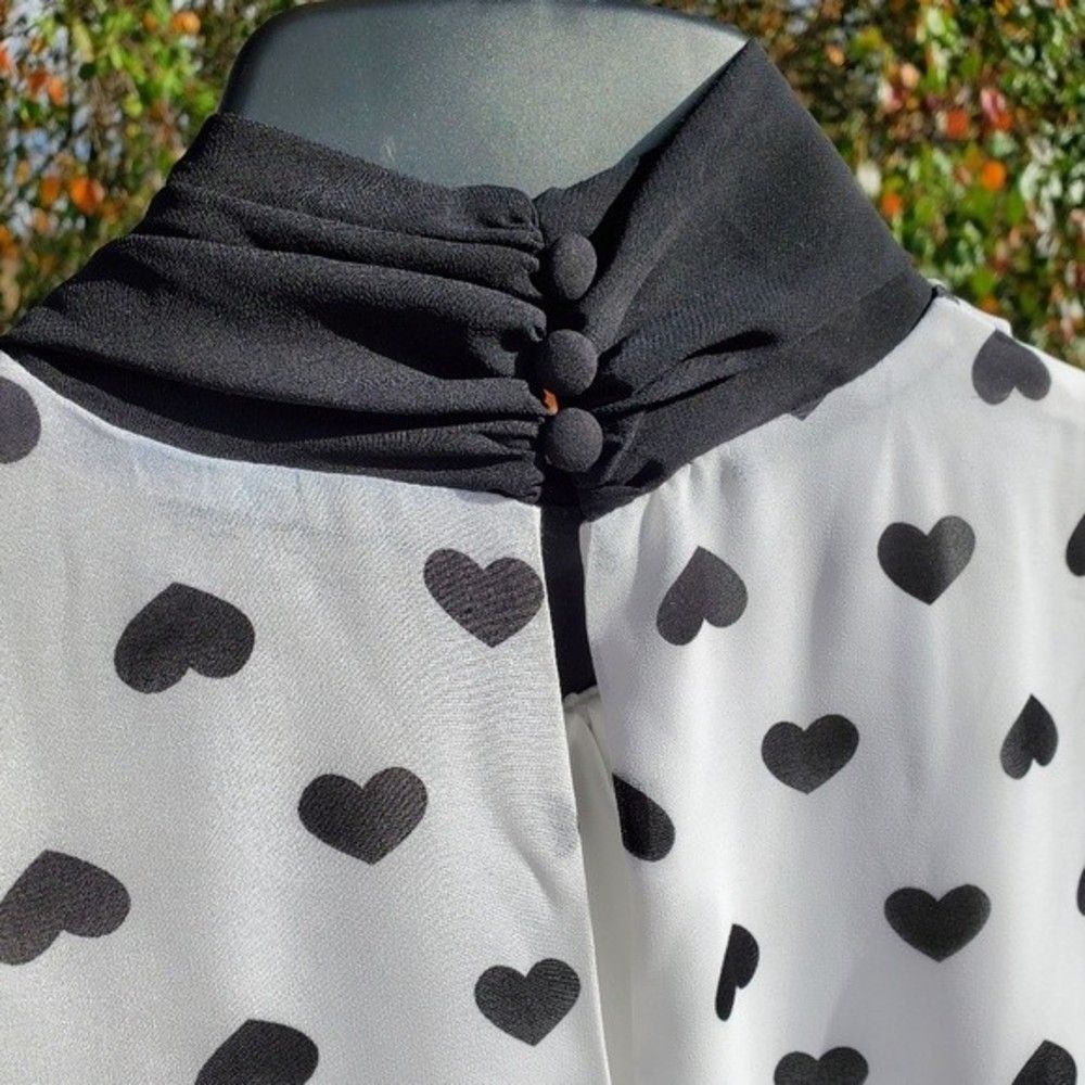 NWT New York & Company White and Black Hearts Women's Shift Dress - Picture 13 of 16
